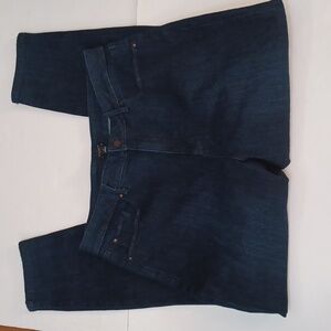 Ann Taylor Factory  Cropped Ankle Jeans Sz14. R-12.5". W-35".L.27" NWOT!